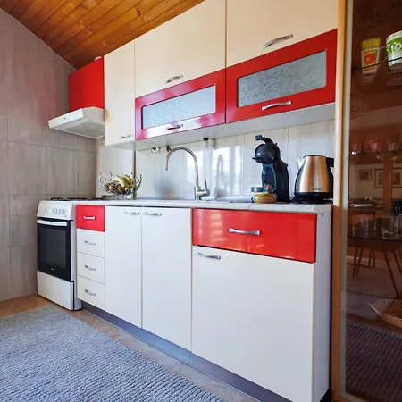 Preston Apartman *