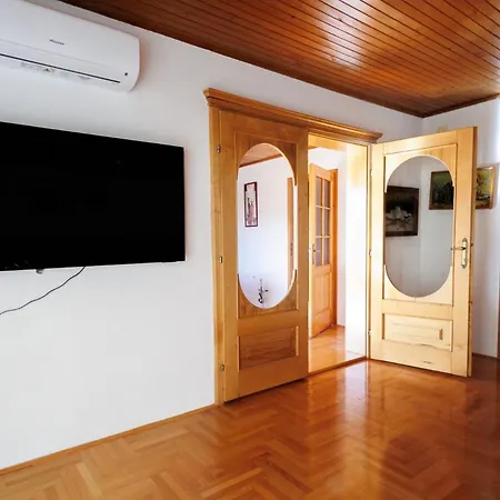 Apartman Preston *